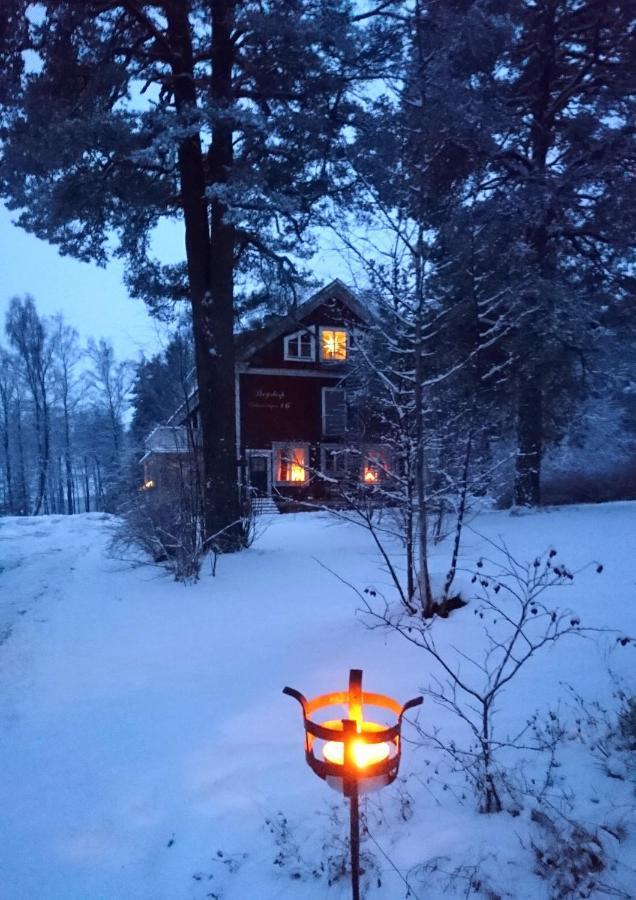 Skogstorp Hvilohem Bed & Breakfast Mullhyttan Luaran gambar